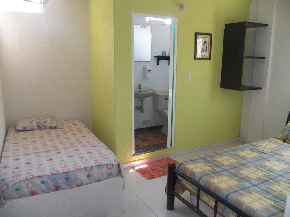 Hostel Green Light Taganga Esterno foto